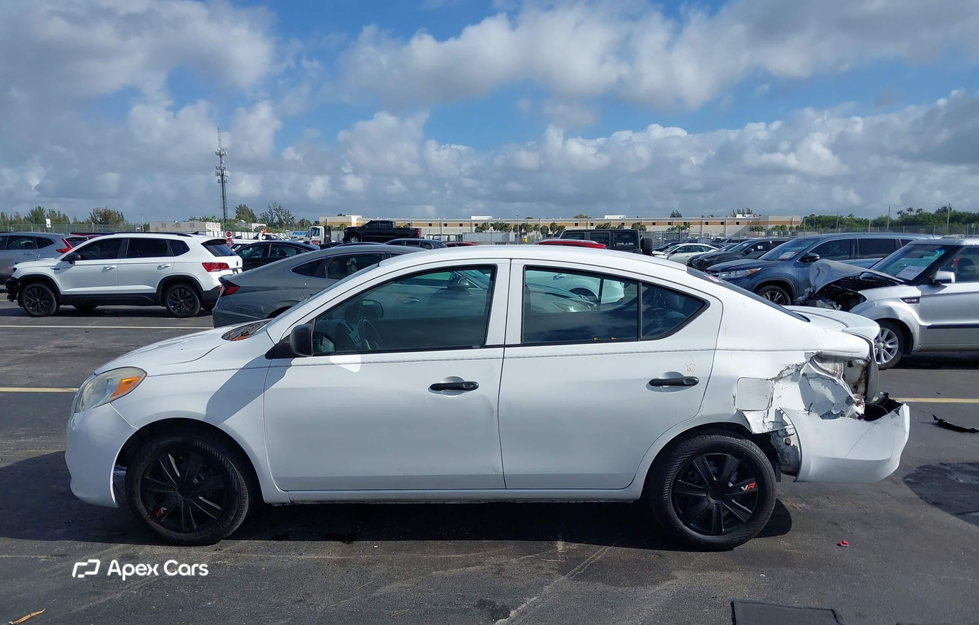 Nissan Versa 2014