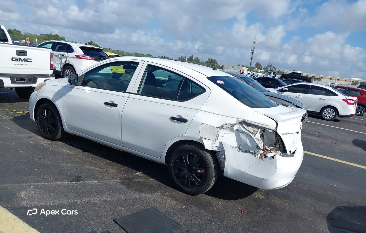 Nissan Versa 2014