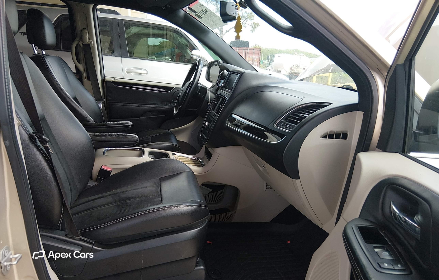 Dodge Caravan 2015