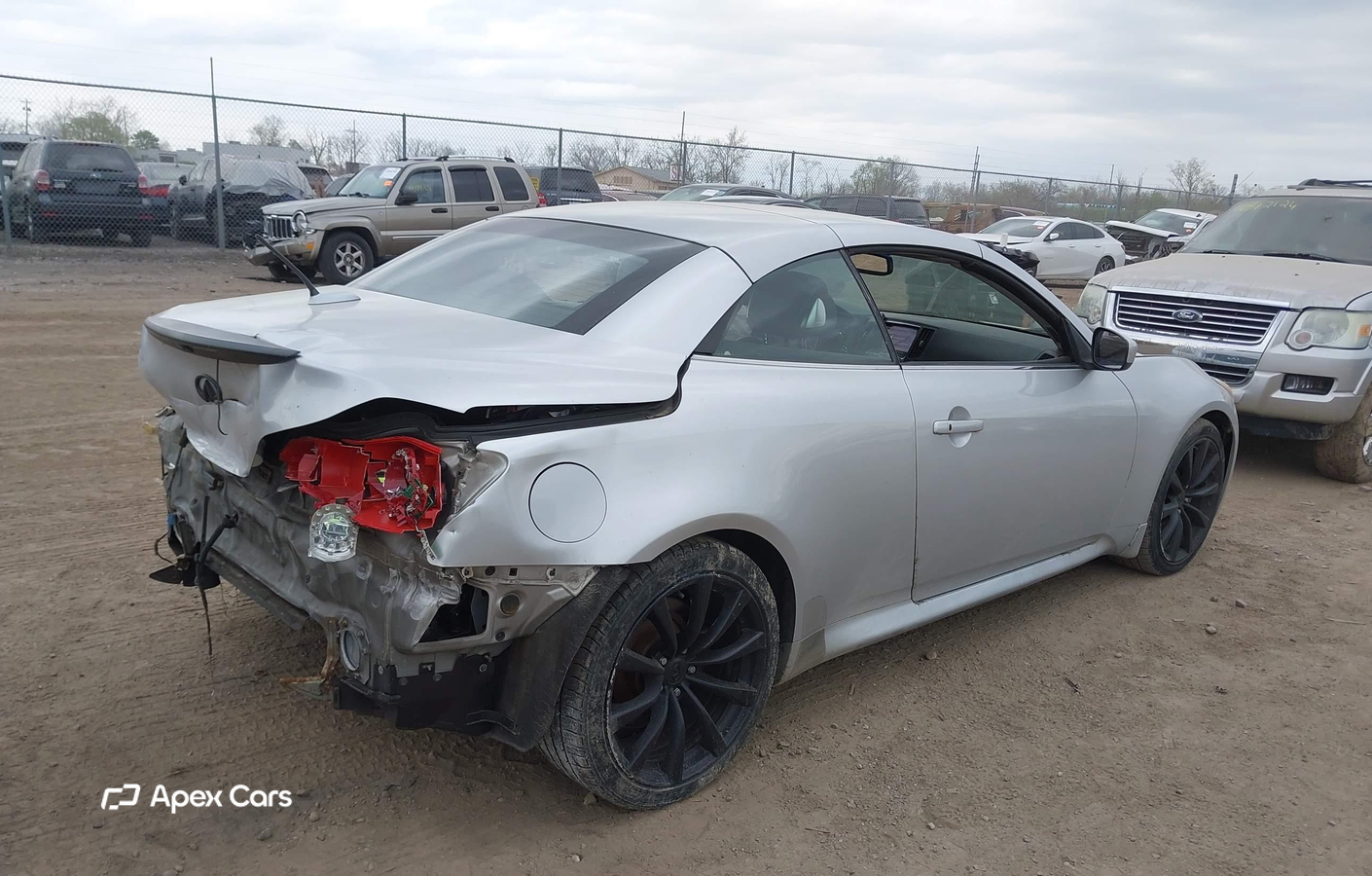Infiniti G 2010
