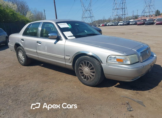 2010 Mercury Grand Marquis - Image 1 of 12