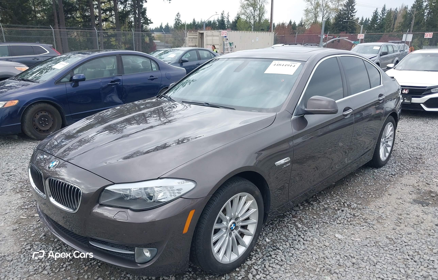 BMW Series 5 2011