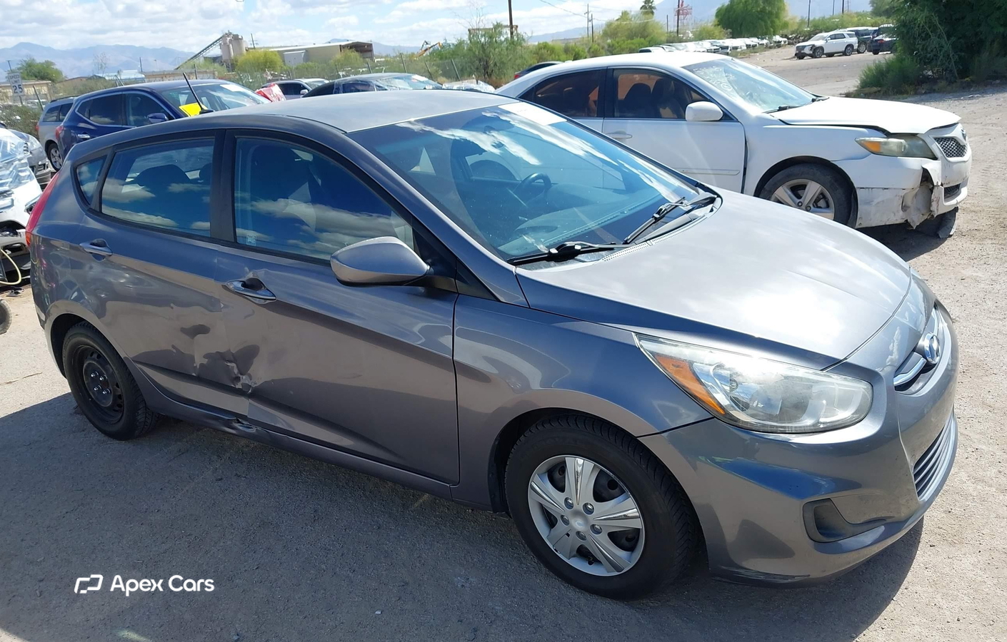Hyundai Accent 2015