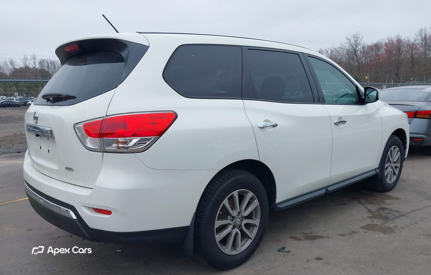 Nissan Pathfinder 2014