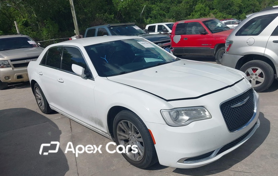 Chrysler 300 2018 - Image 1 of 16