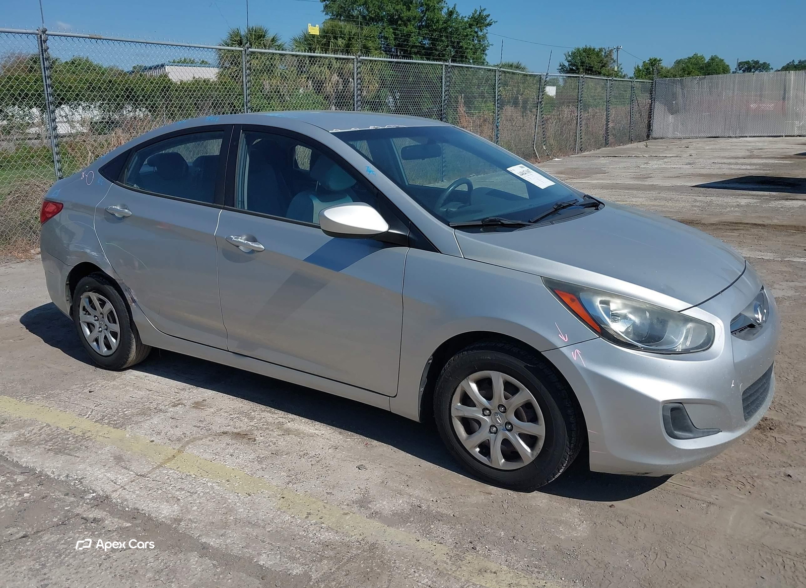 Hyundai Accent 2014