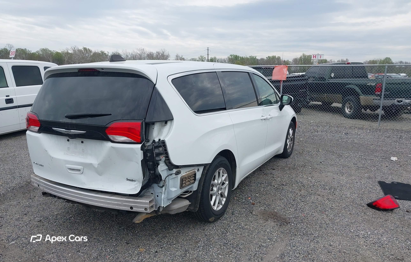 Chrysler Voyager 2023