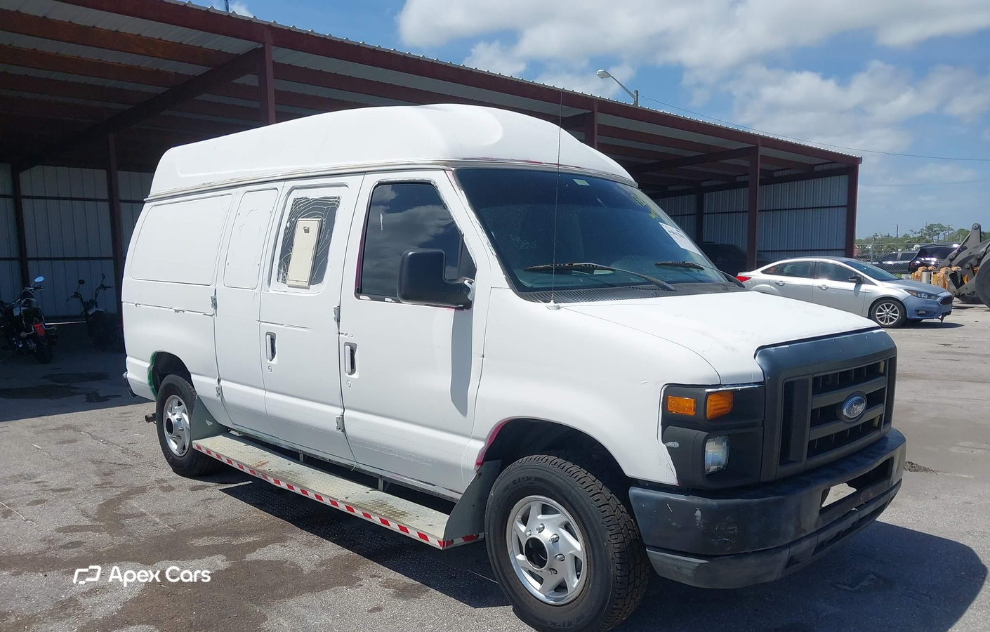 Ford Econoline 2011