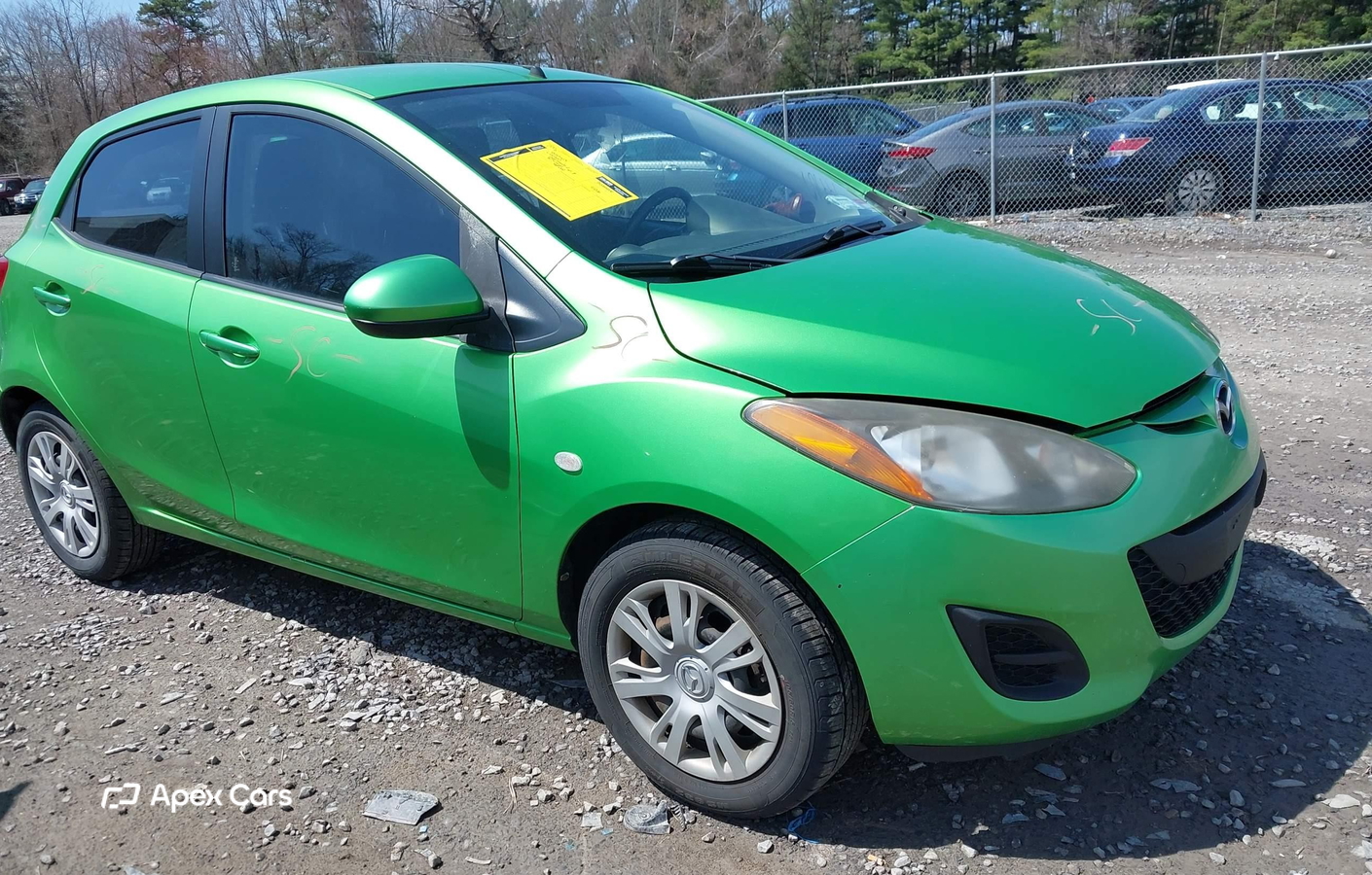 Mazda 2 2011