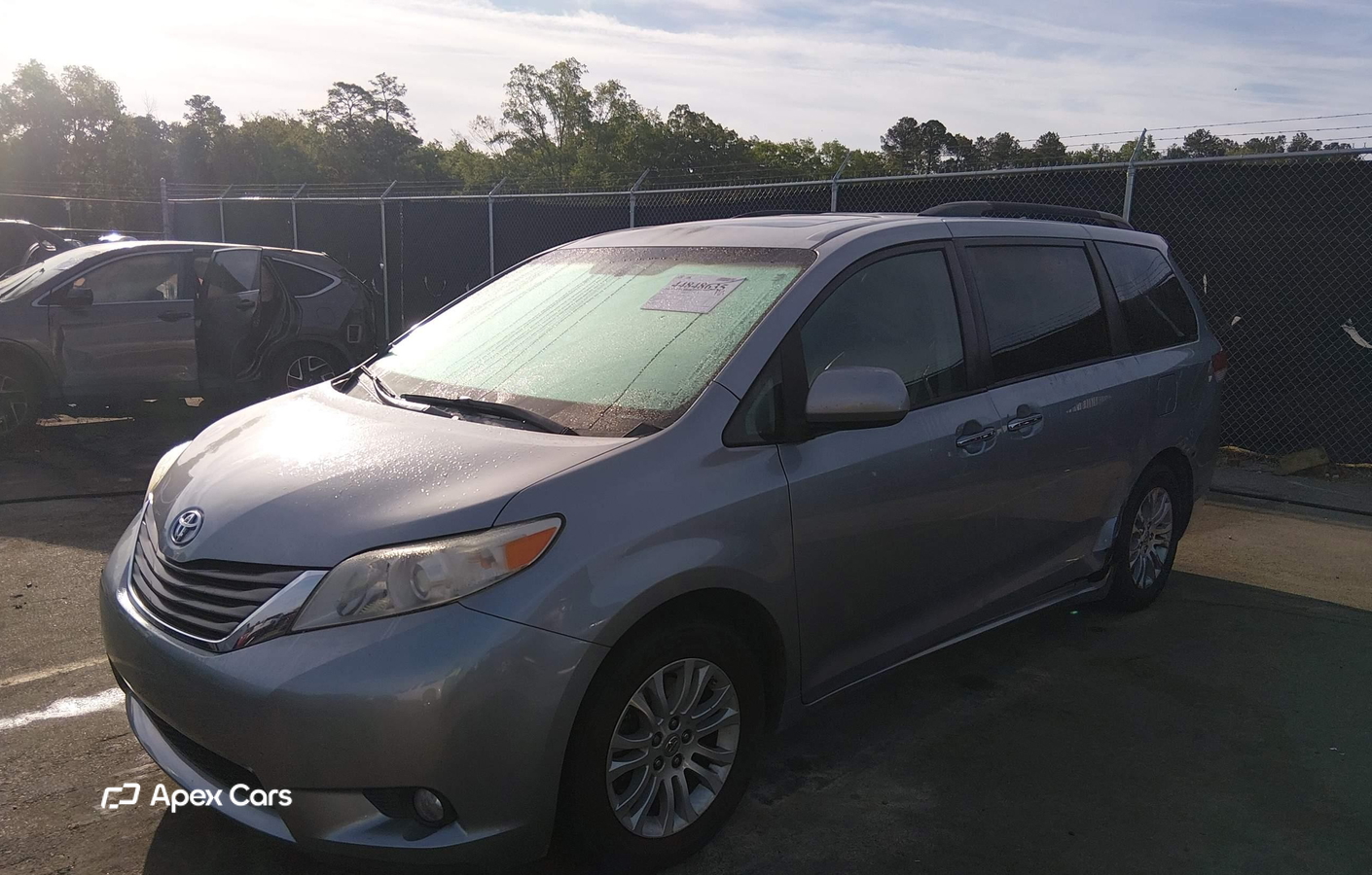 Toyota Sienna 2012