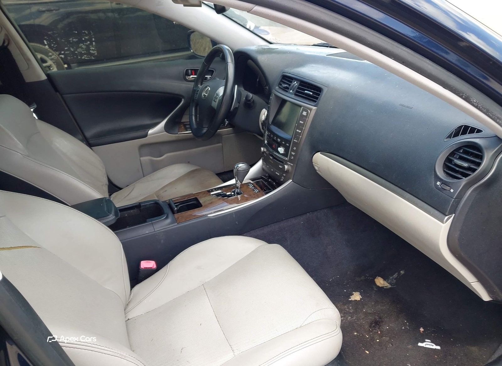 Lexus IS 2011