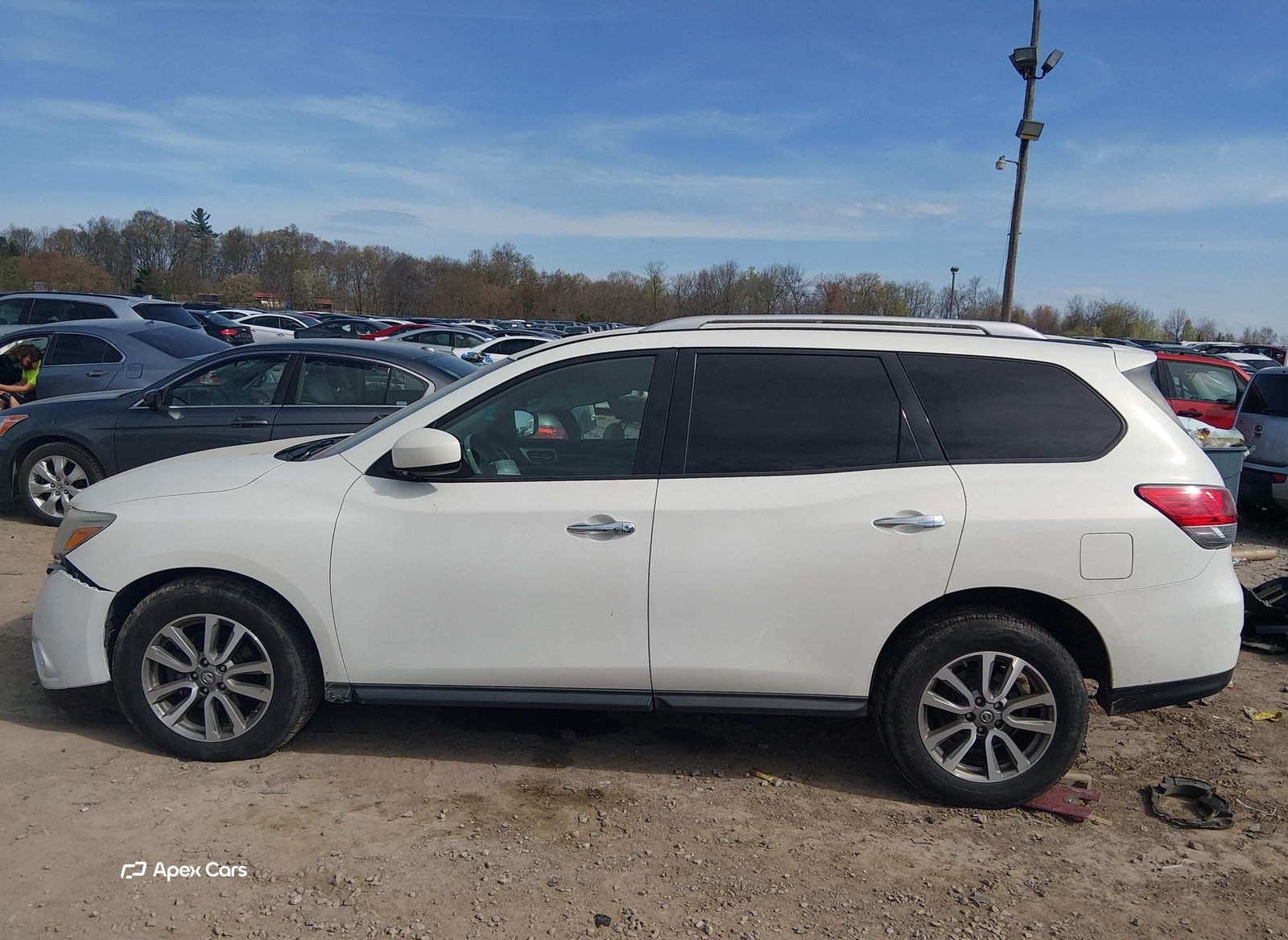 Nissan Pathfinder 2013