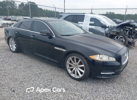 2013 Jaguar XJ - Image 1 of 5