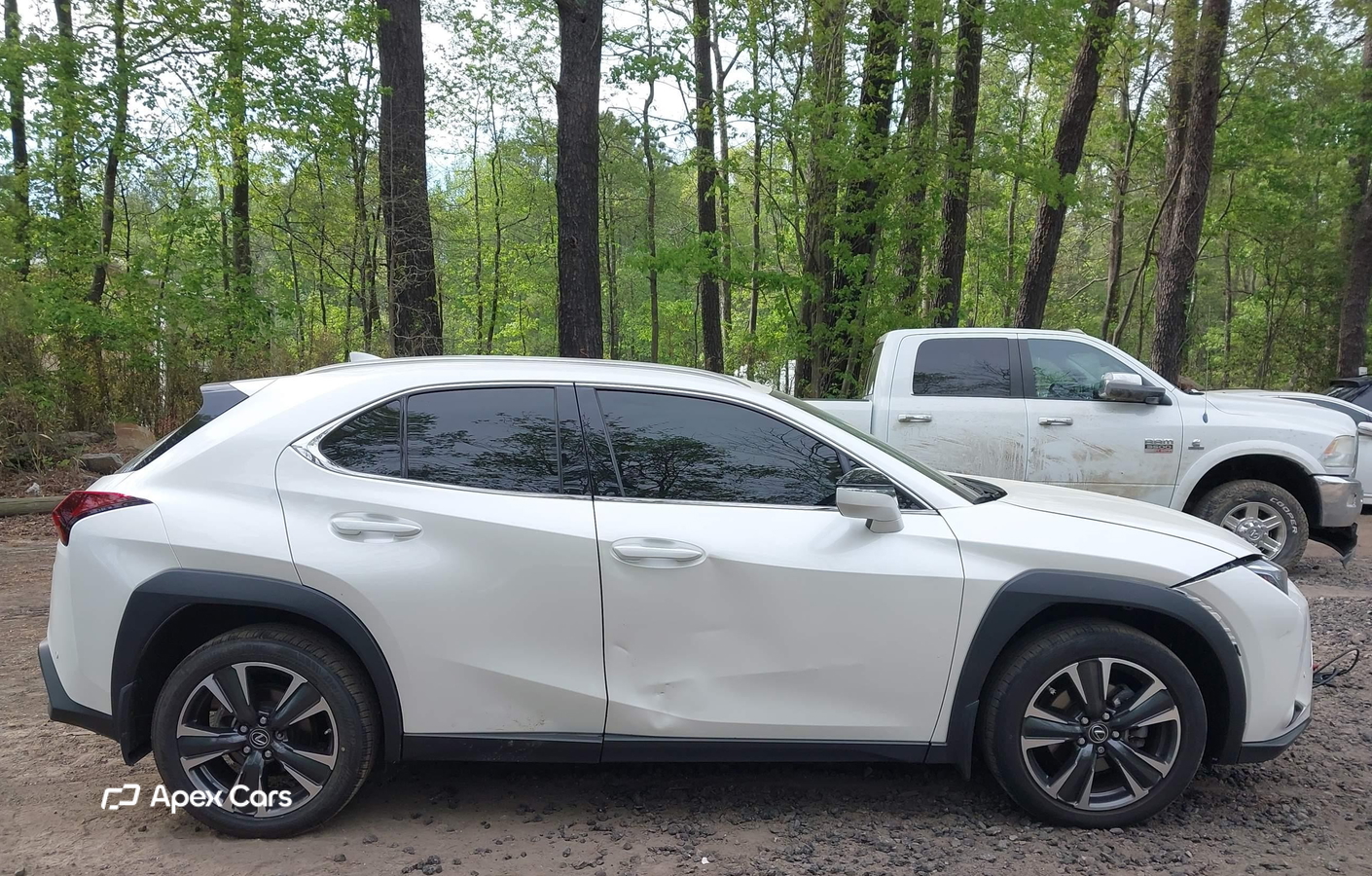 Lexus UX 2023
