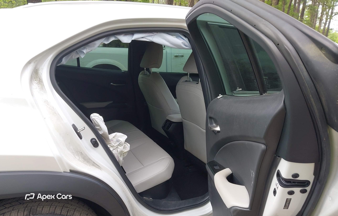 Lexus UX 2023