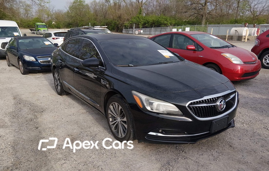 Buick LaCrosse 2017 - Image 1 of 17