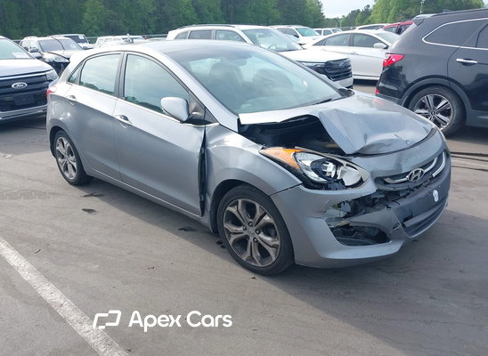 2013 Hyundai Elantra - Image 1 of 5