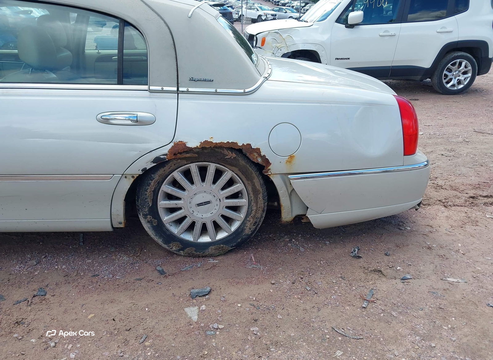 Lincoln Town Car 2005