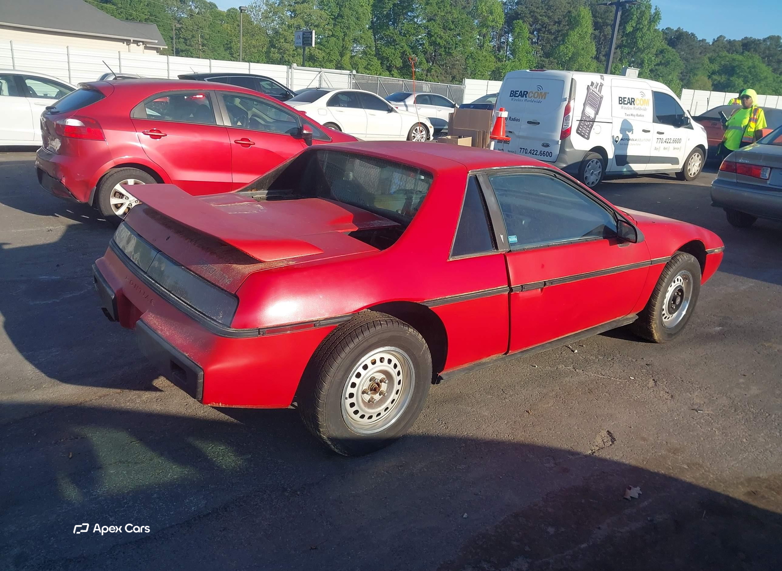 Pontiac Fiero 1986