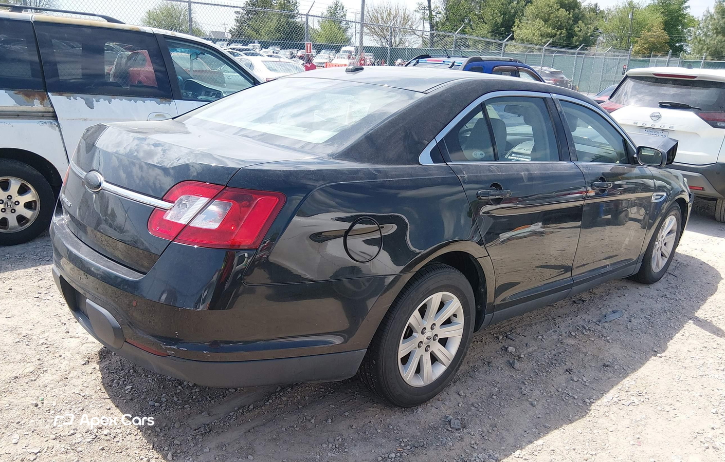 Ford Taurus 2011