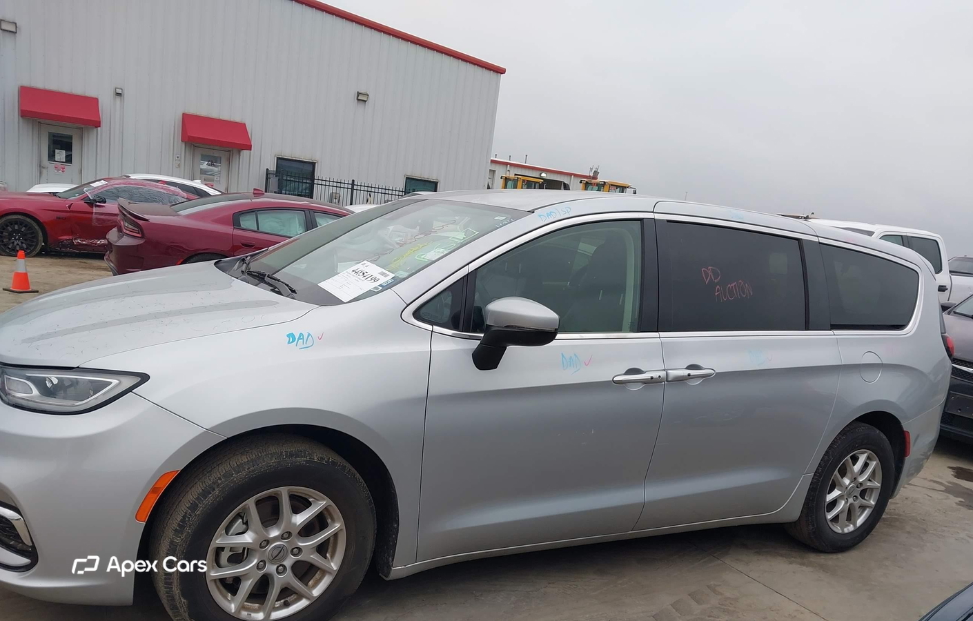 Chrysler Pacifica 2023