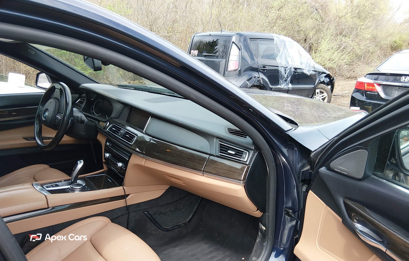 BMW Series 7 2015