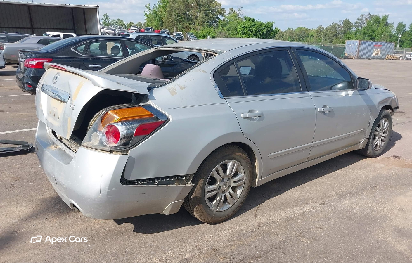 Nissan Altima 2012