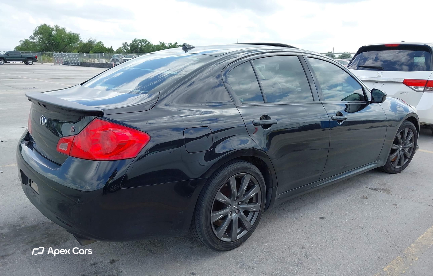 Infiniti G 2012