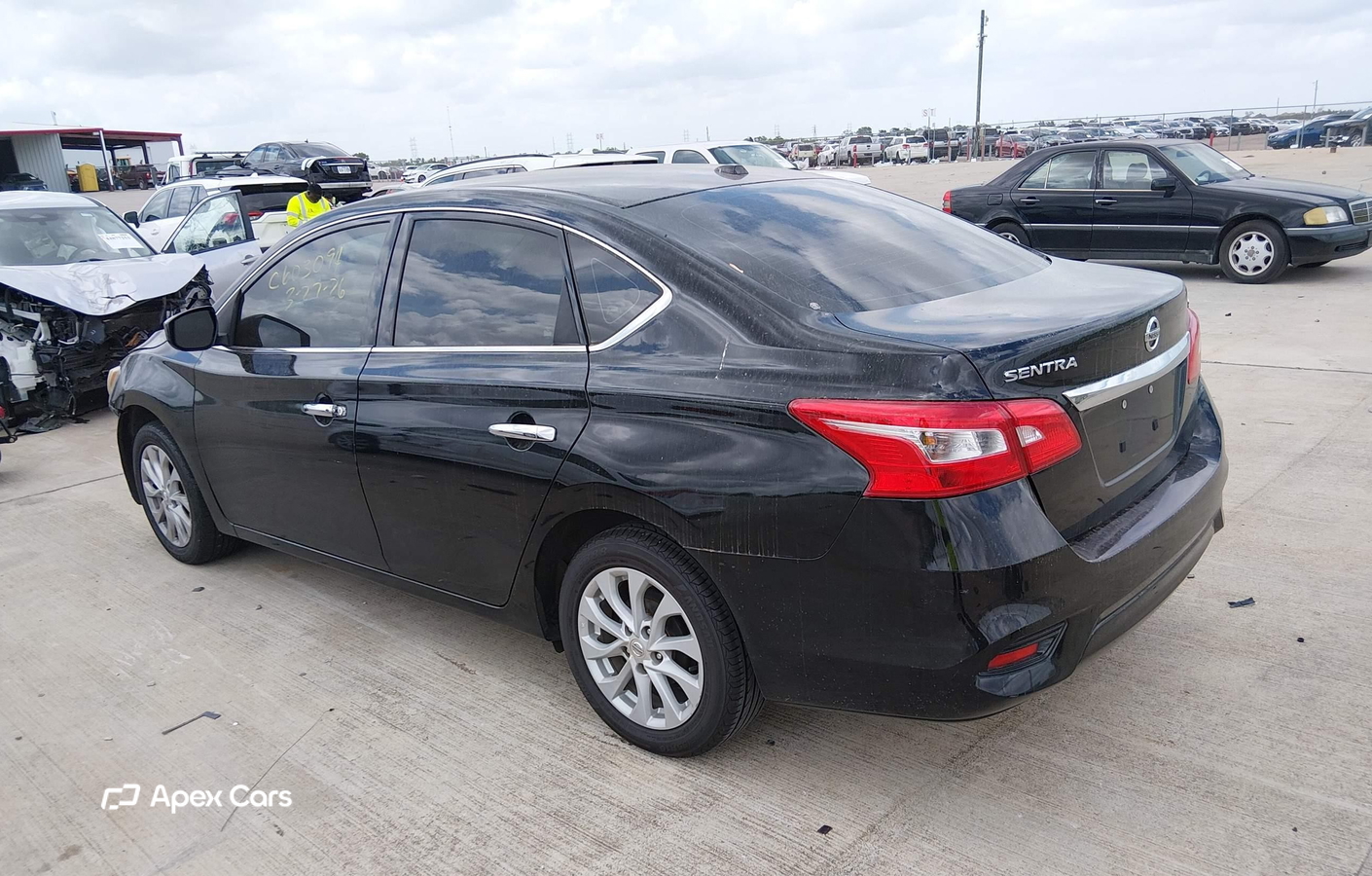 Nissan Sentra 2018