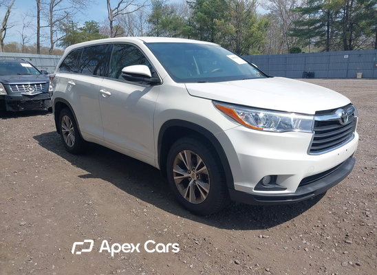 2015 Toyota Highlander - Image 1 of 5