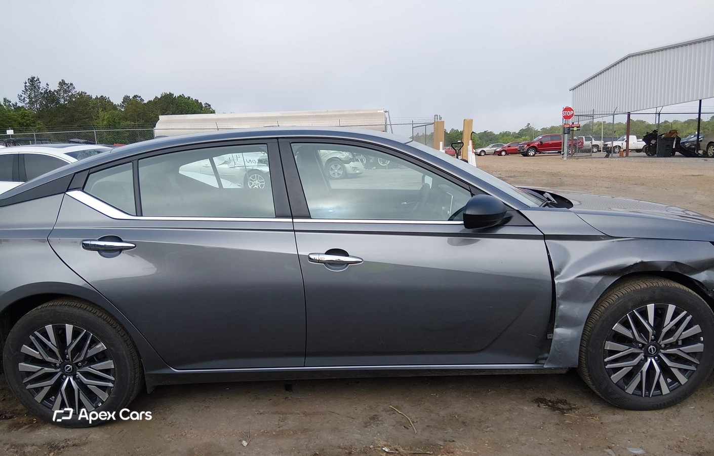 Nissan Altima 2025