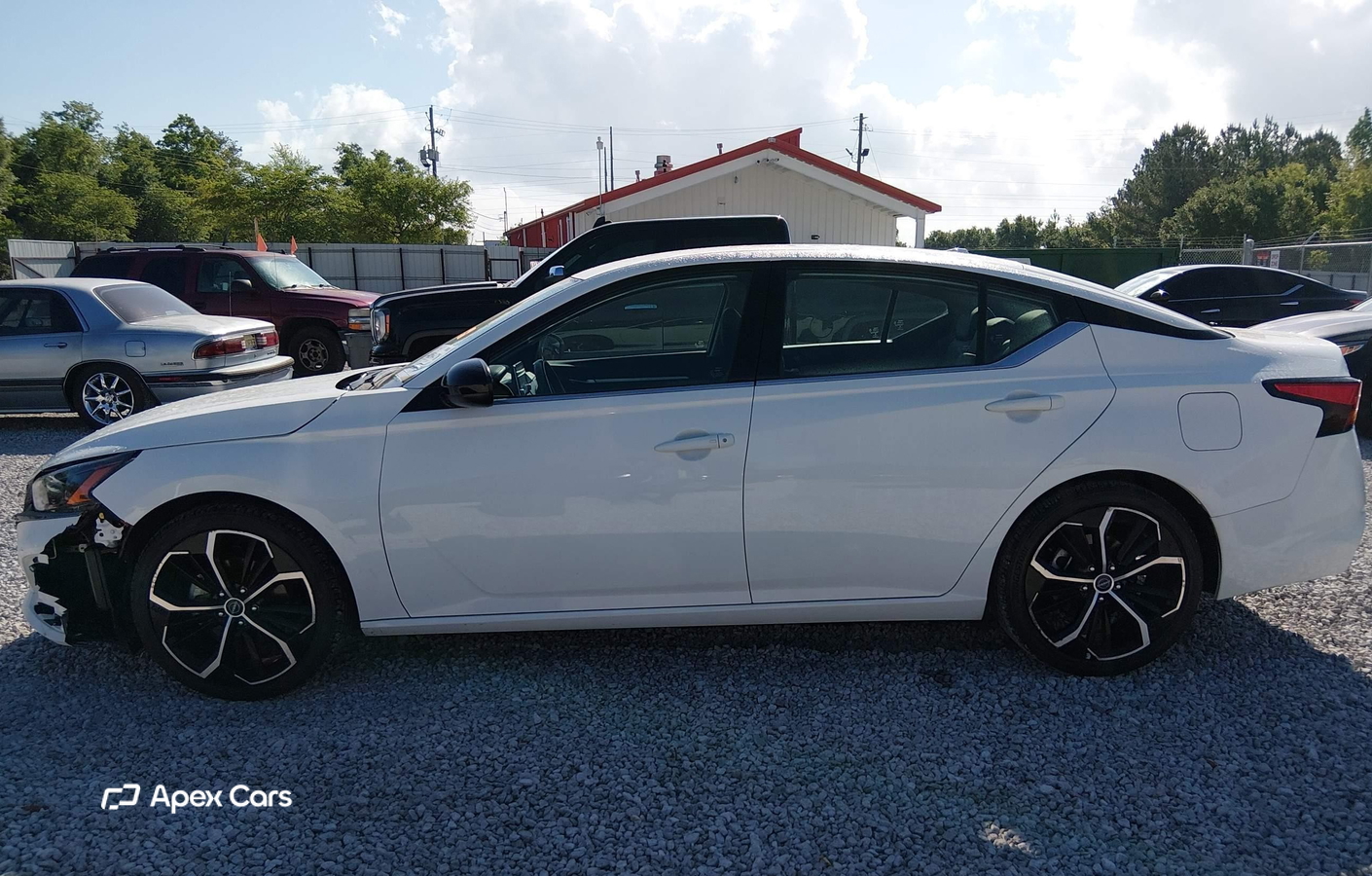 Nissan Altima 2024