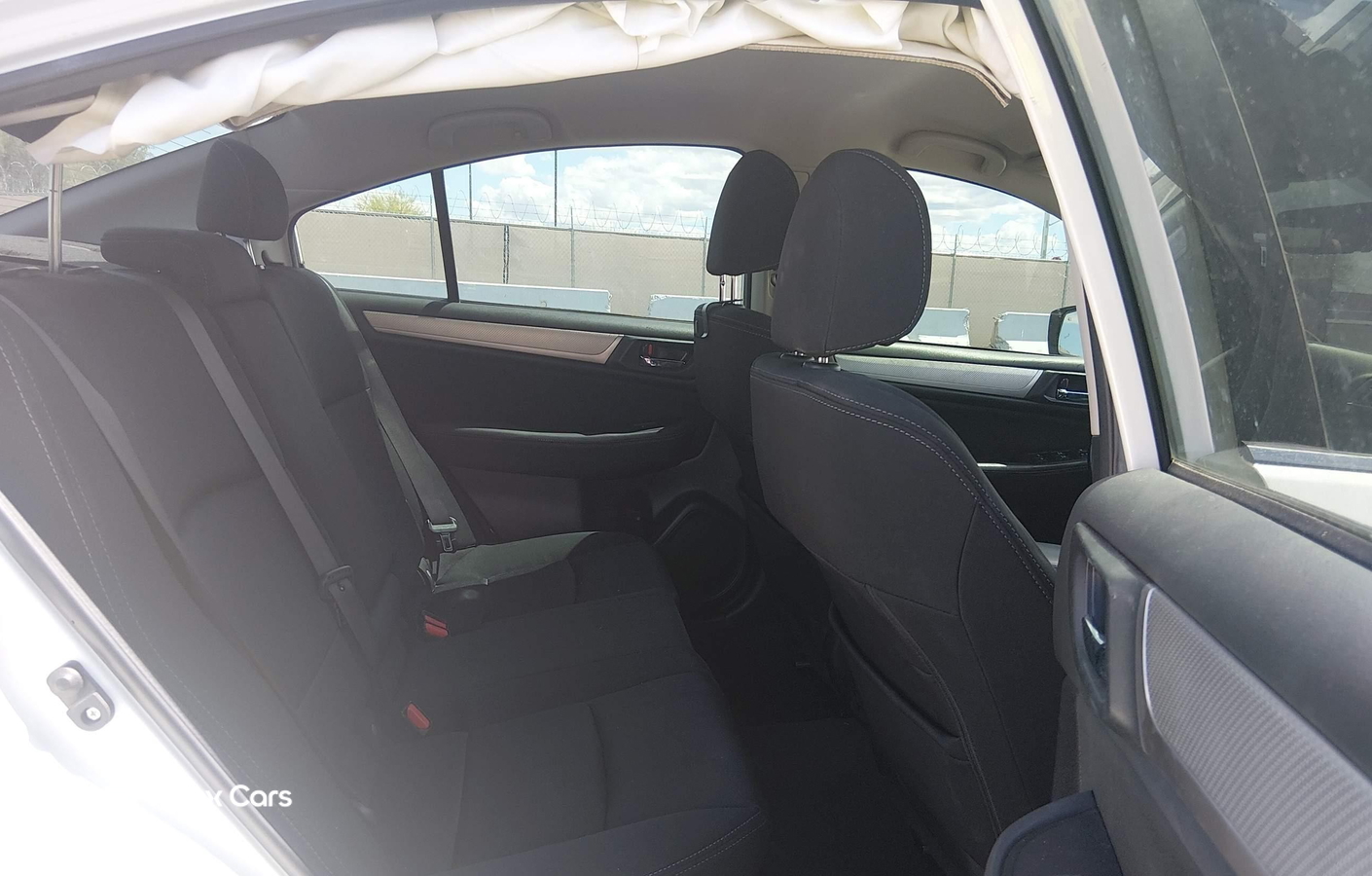 Subaru Legacy 2017