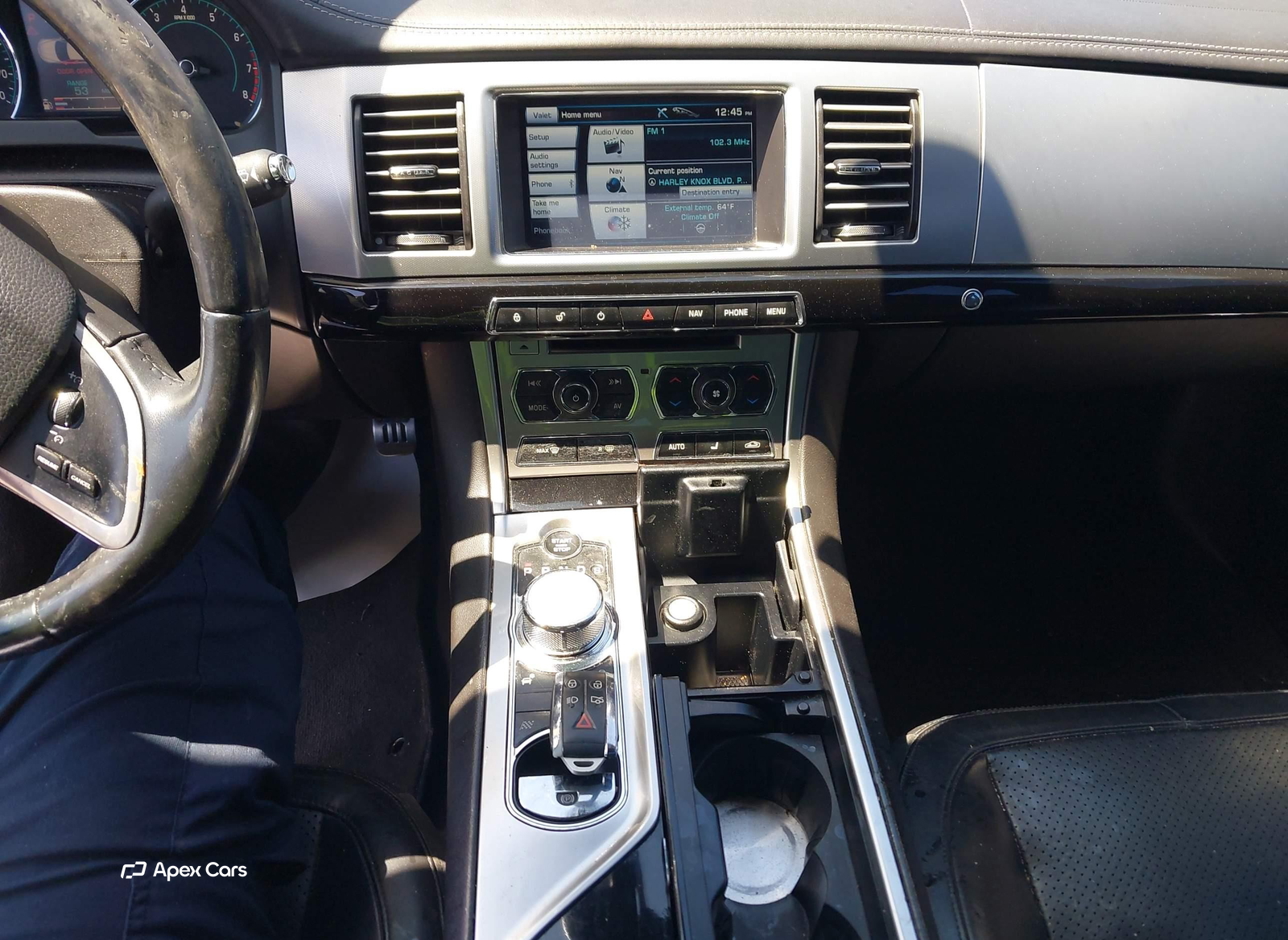 Jaguar XF 2012