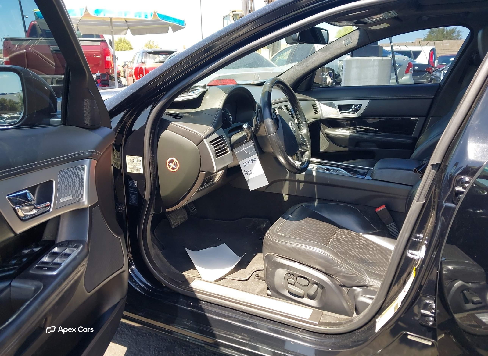 Jaguar XF 2012