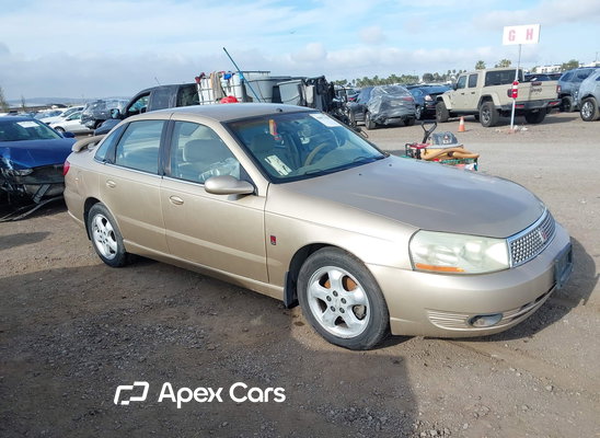 2004 Saturn LW - Image 1 of 5