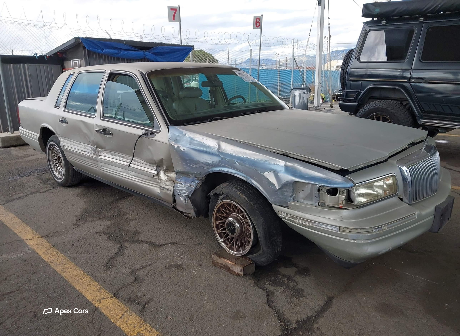 Lincoln Town Car 1997
