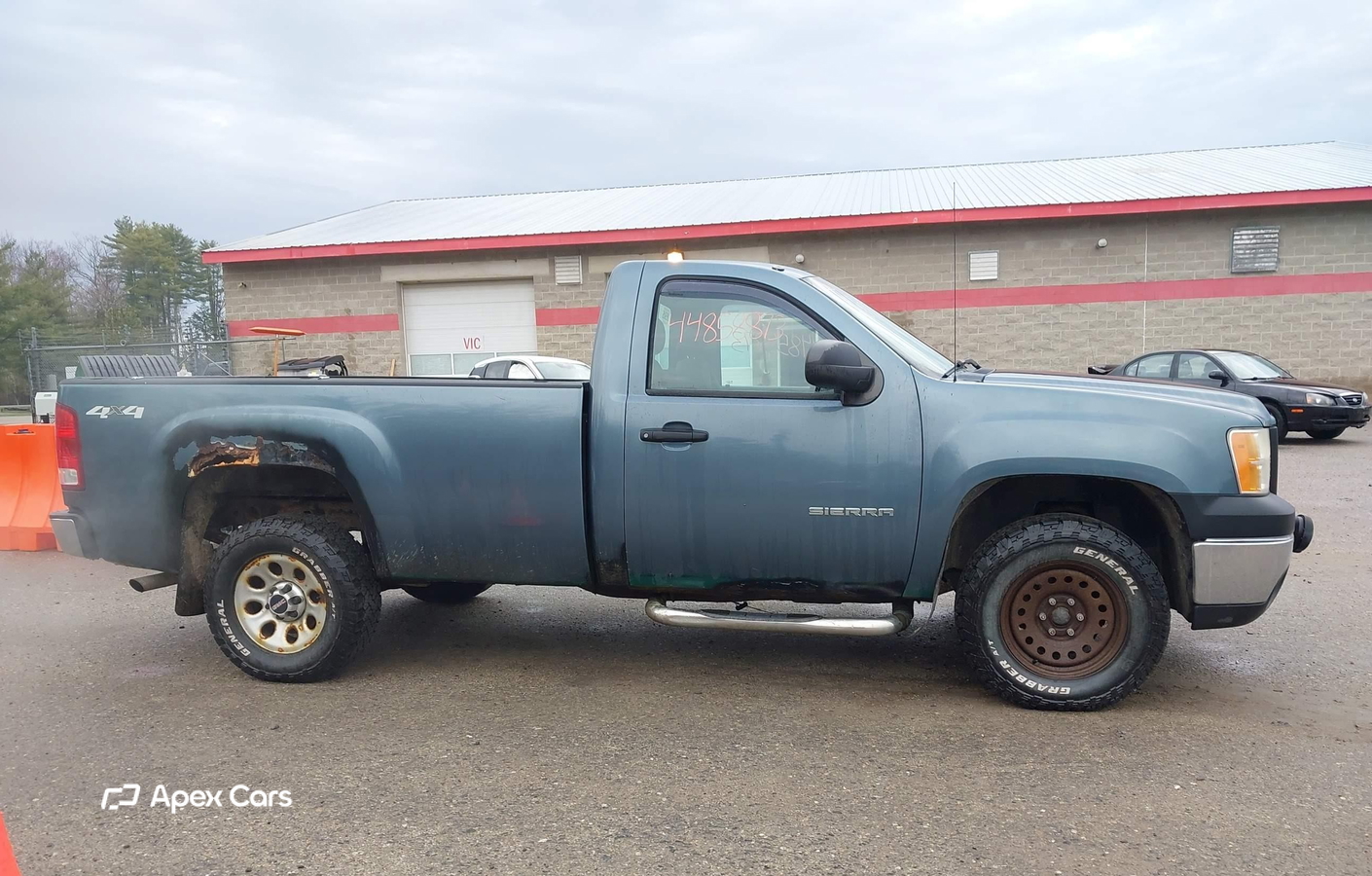 GMC Sierra 2011