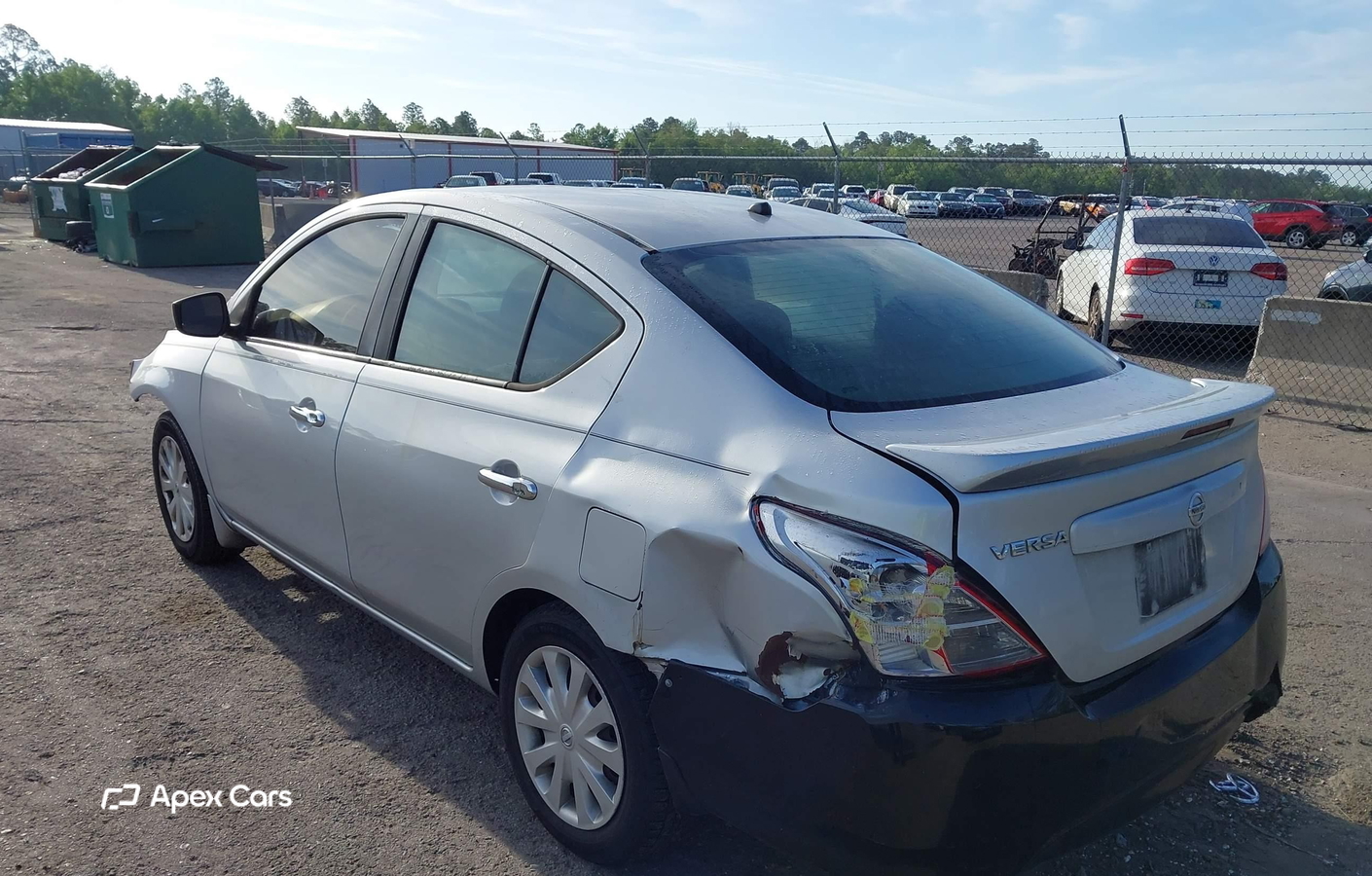 Nissan Versa 2016