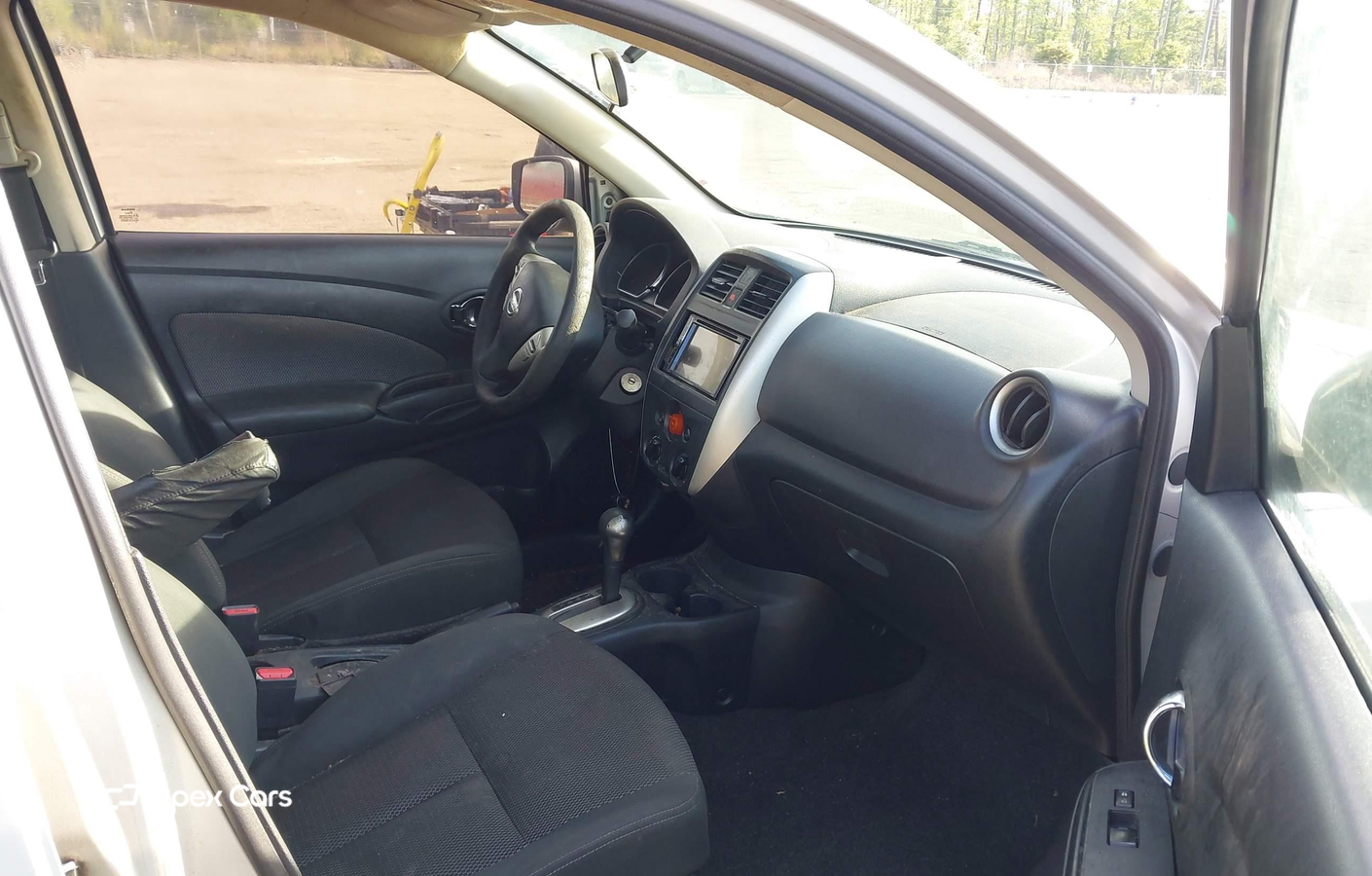Nissan Versa 2016