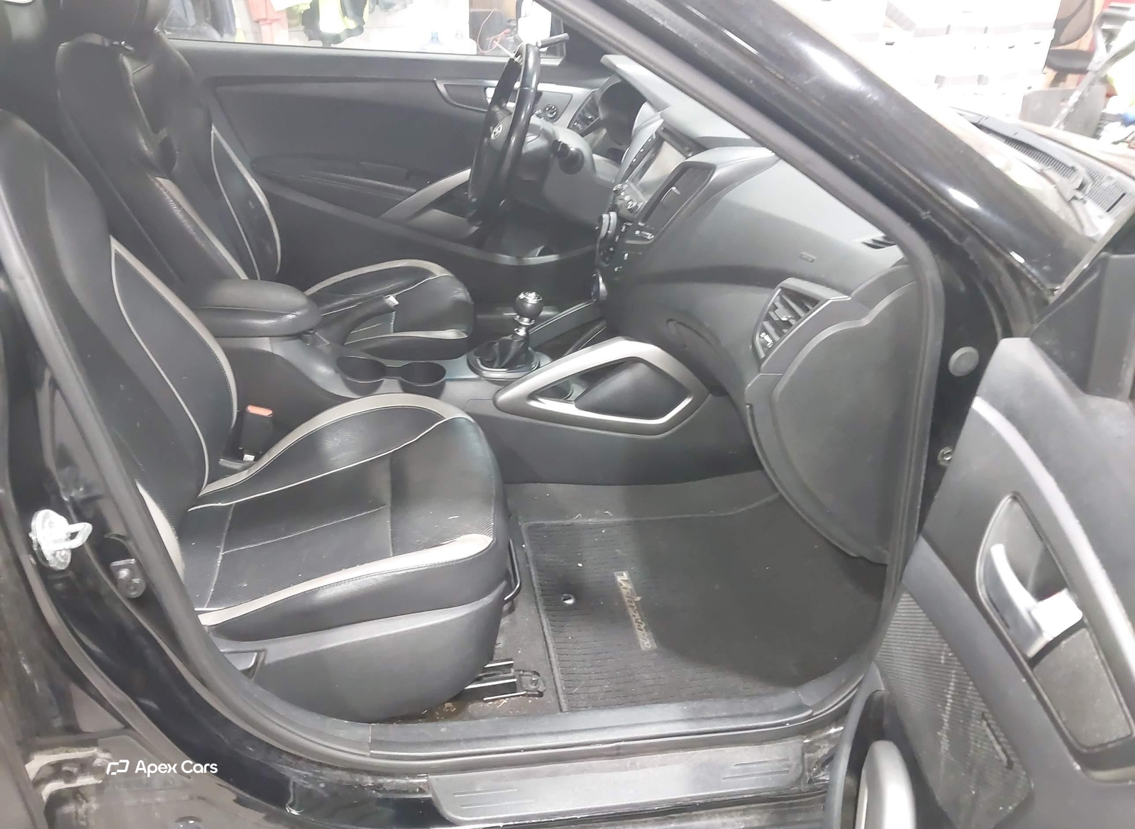 Hyundai Veloster 2015