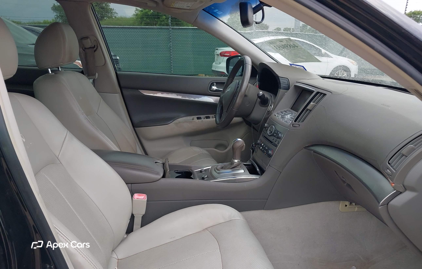 Infiniti G 2012