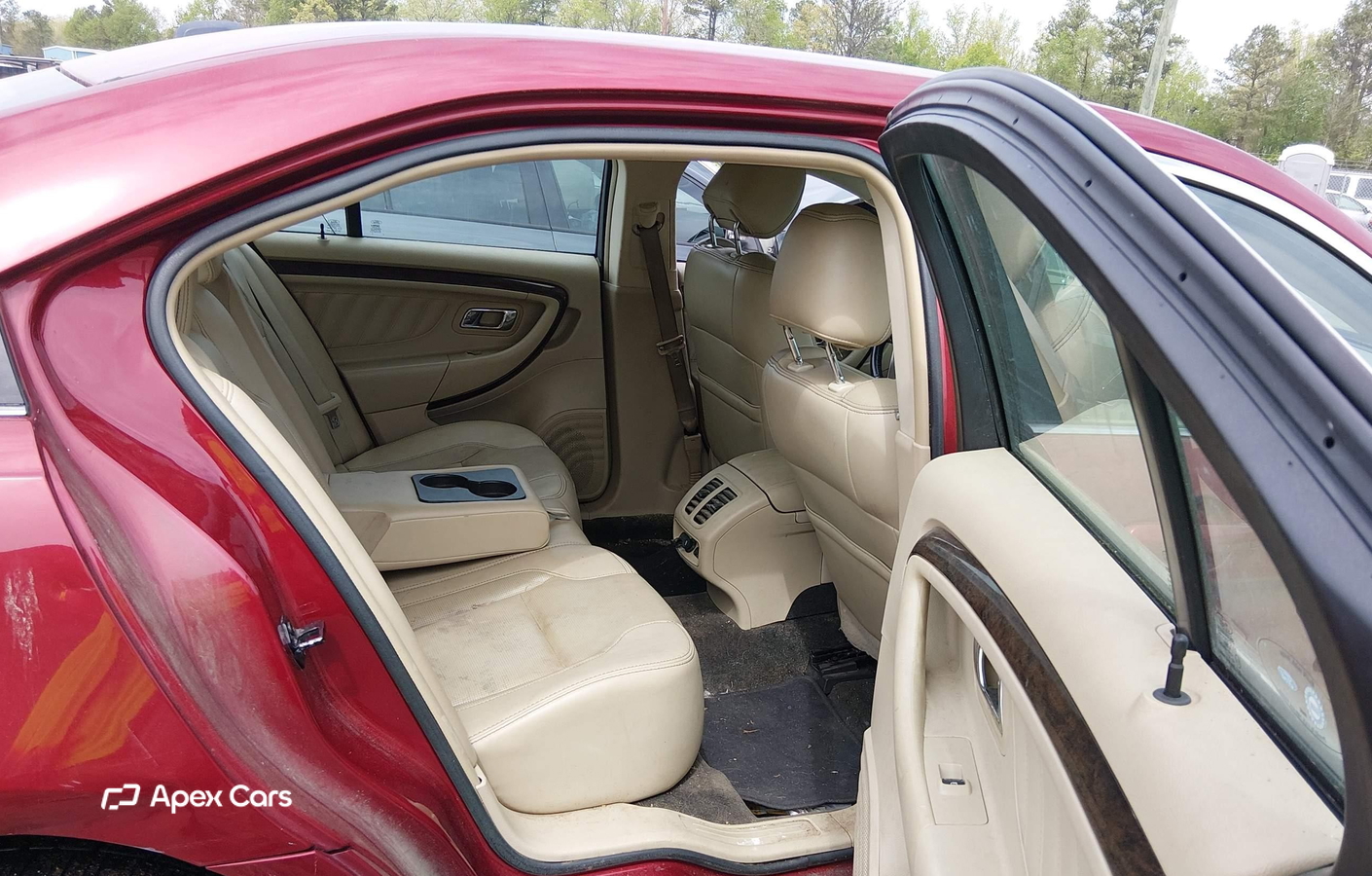 Ford Taurus 2015