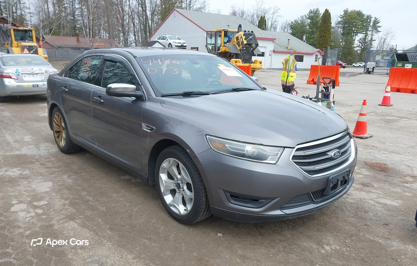 Ford Taurus 2014
