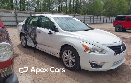 Nissan Altima 2015 - Image 1 of 16