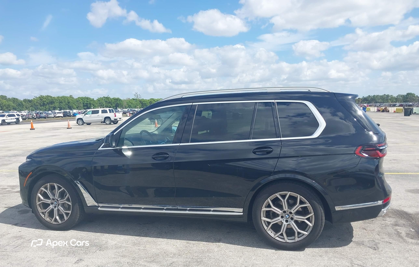 BMW X7 2025