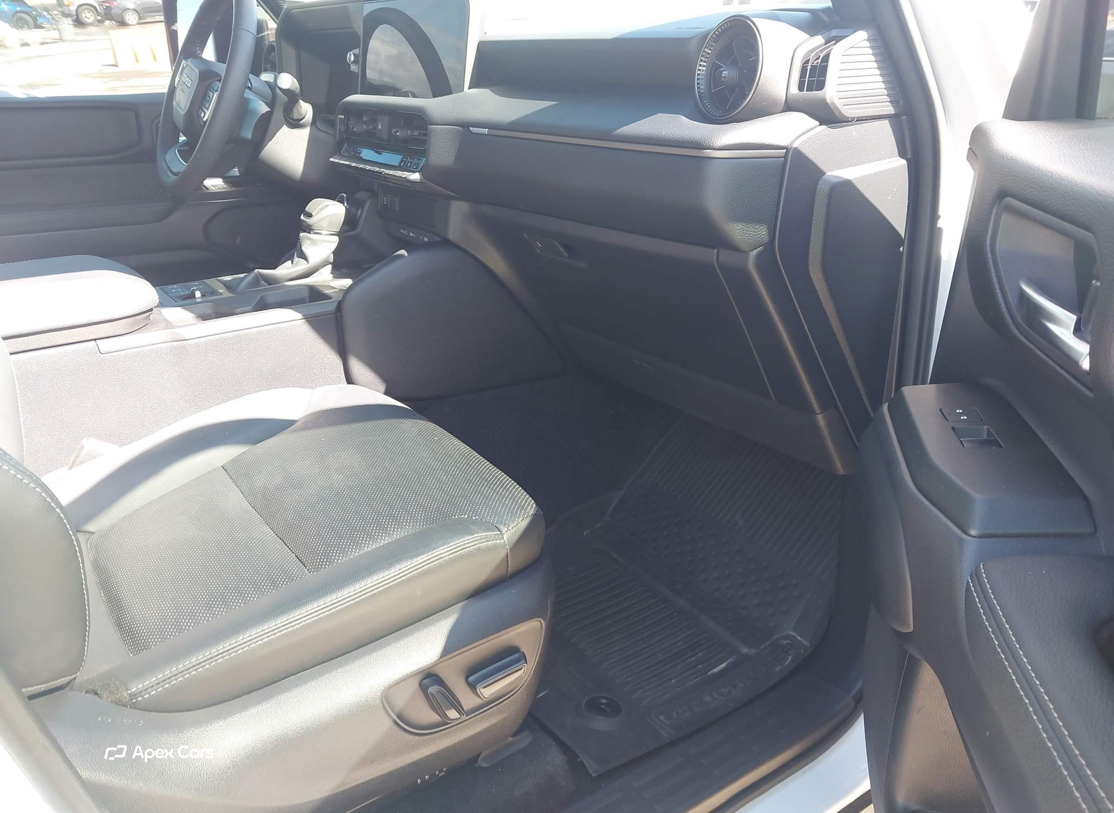 Toyota Land Cruiser 2024