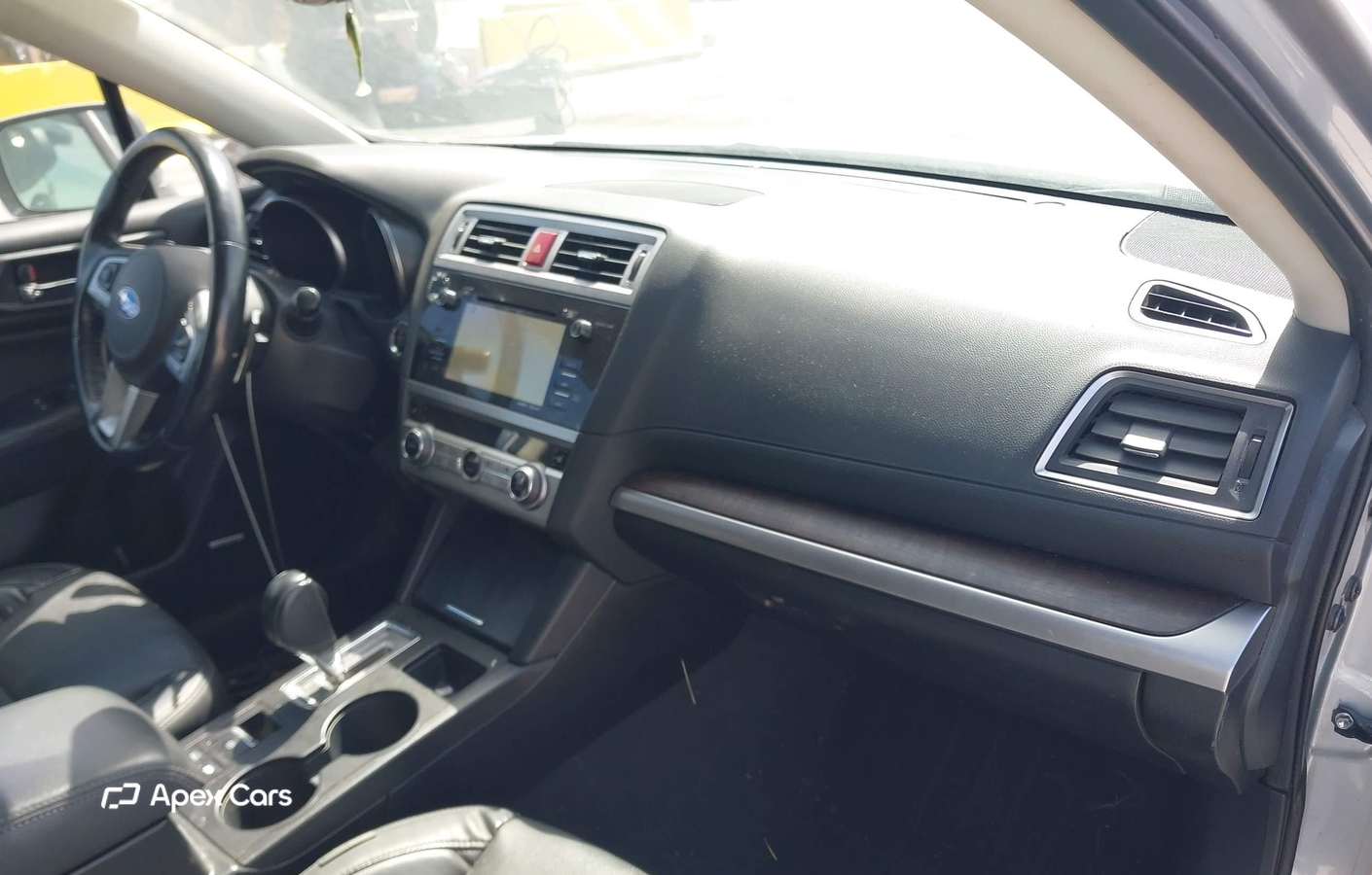 Subaru Outback 2015