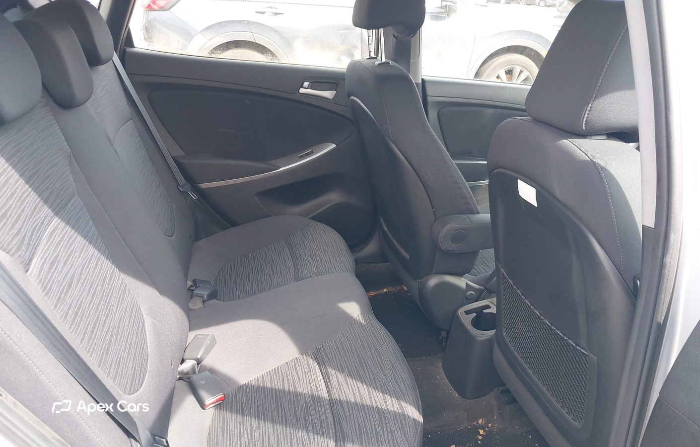 Hyundai Accent 2015