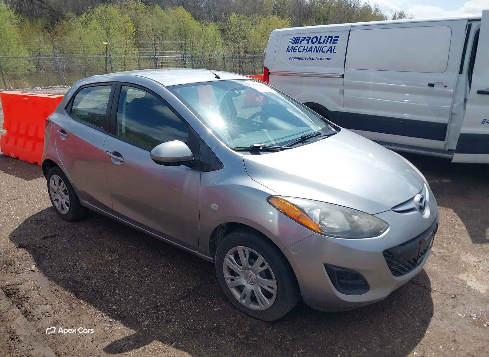 Mazda 2 2011